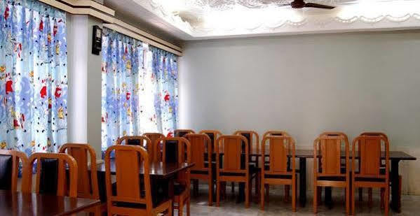 Vandana Hotel Nāthdwāra Buitenkant foto