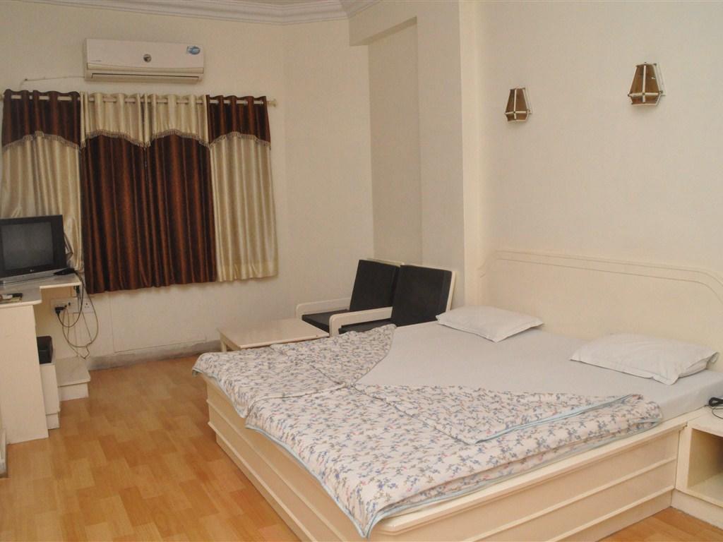 Vandana Hotel Nāthdwāra Buitenkant foto